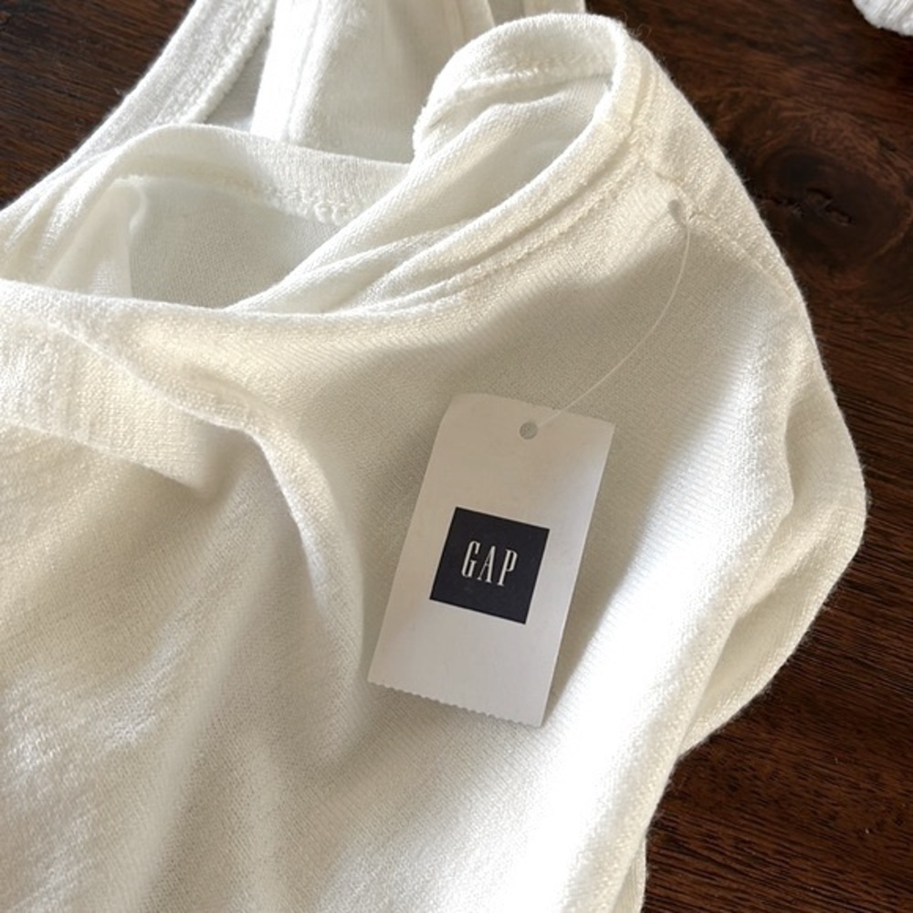 NWT Gap Shorts Romper - Picture 9 of 10